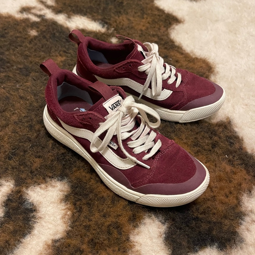 Vans Maroon Ultrarange